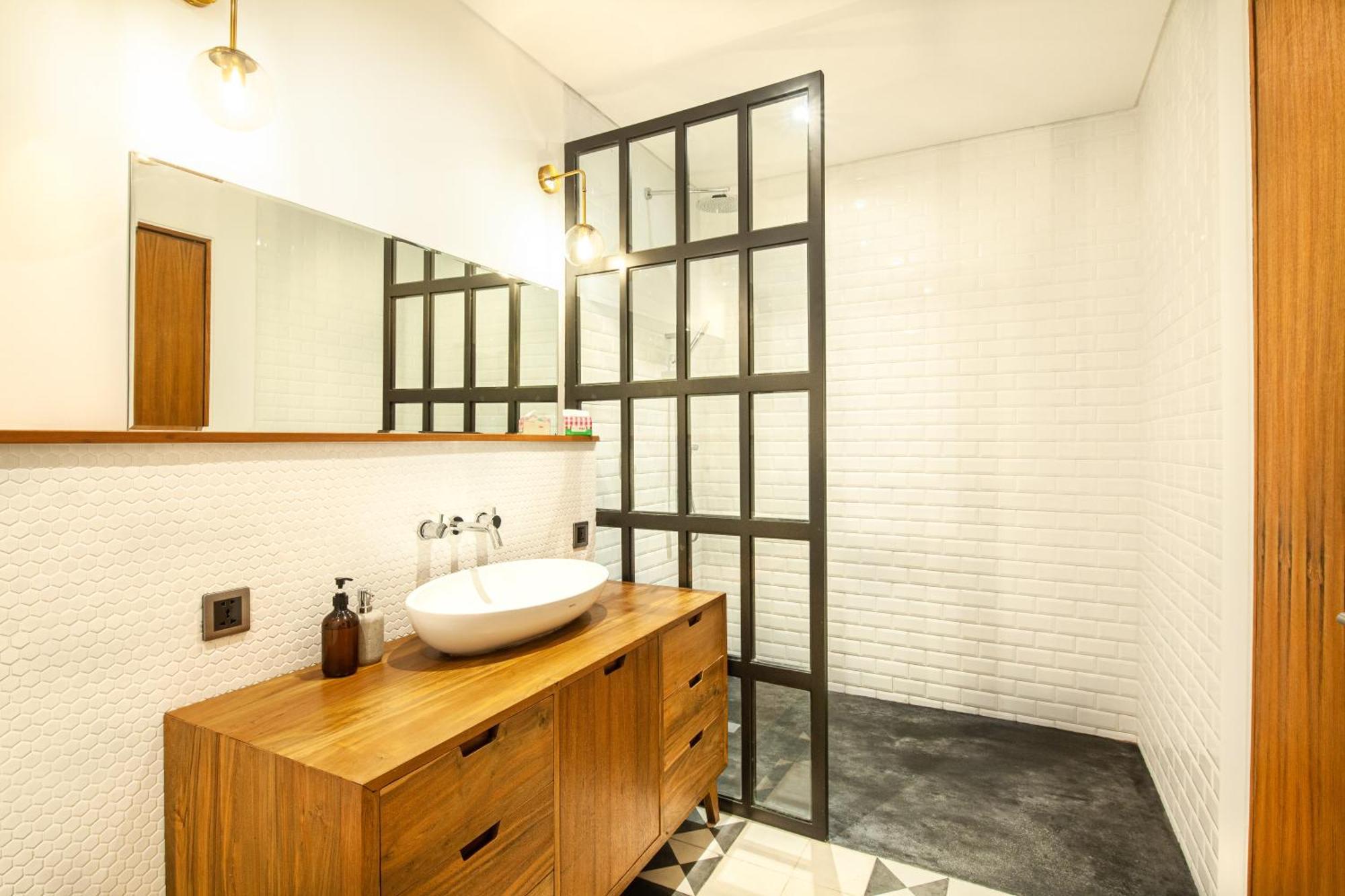 Brand New 5 Bedroom Villa Enclosed Living Room Canggu Exterior foto
